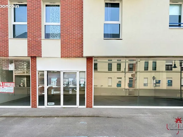 Local commercial 148 m² MARGNY LES COMPIEGNE
