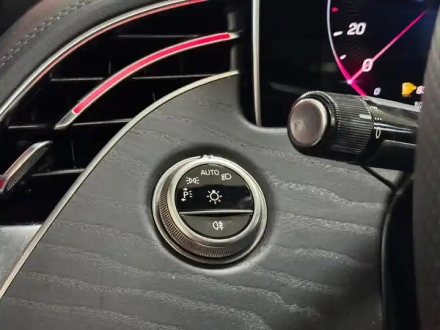 Mercedes Classe E 220 d amg line berlin — photo 17