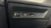 Peugeot 308 1.2 PureTech 130ch S&S Active Pack — photo 27