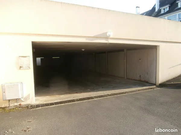 Parking box garage