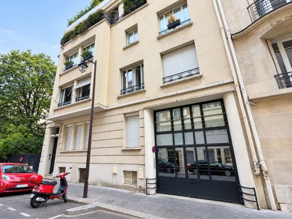 Bureaux 130 m²