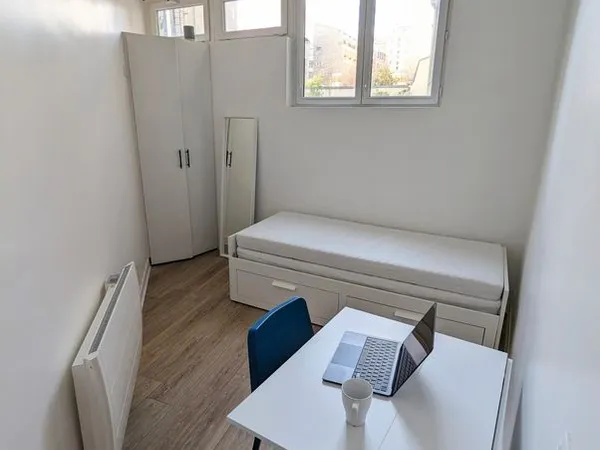 Petit studio meublé rénové - Paris 17e Pereire