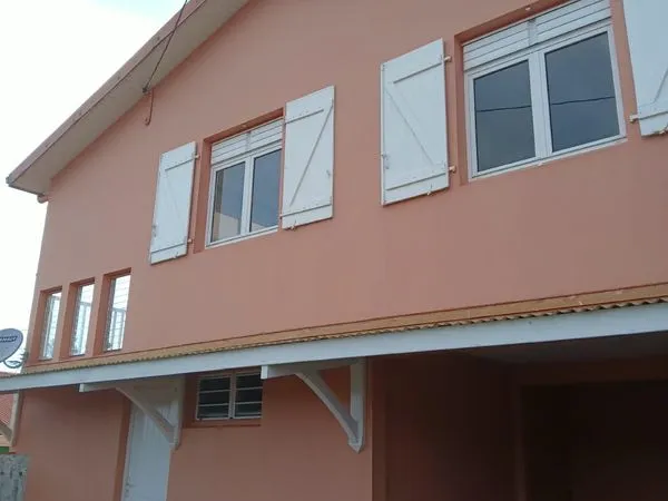 MAISON T4 - LE MORNE ROUGE - 77,59 m² habitables • 3 chambres • Terrasse • Garage