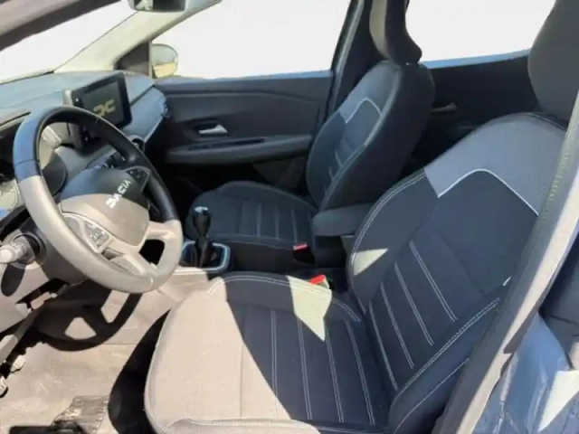 Dacia Sandero 1.0 tce 90ch journey — photo 27