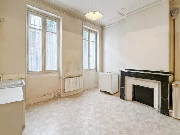 Bureaux 1 pièce 103 m²