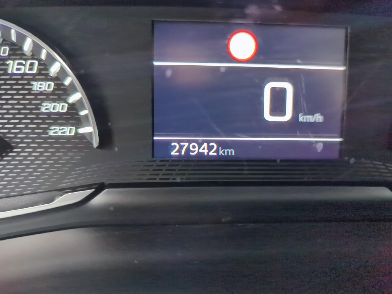 Peugeot 208 puretech 75 s&s bvm5 style — photo 23
