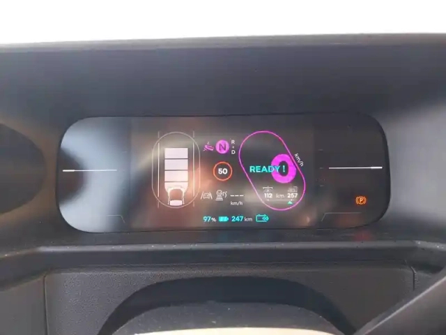 Renault Twingo e-tech electrique 80 ch autonomie urbaine