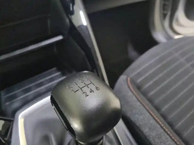 Peugeot 208 bluehdi 100 s&amp;s bvm6 — photo 14