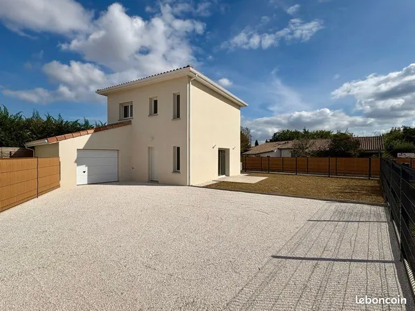 Maison individuelle neuve T4 avec garage