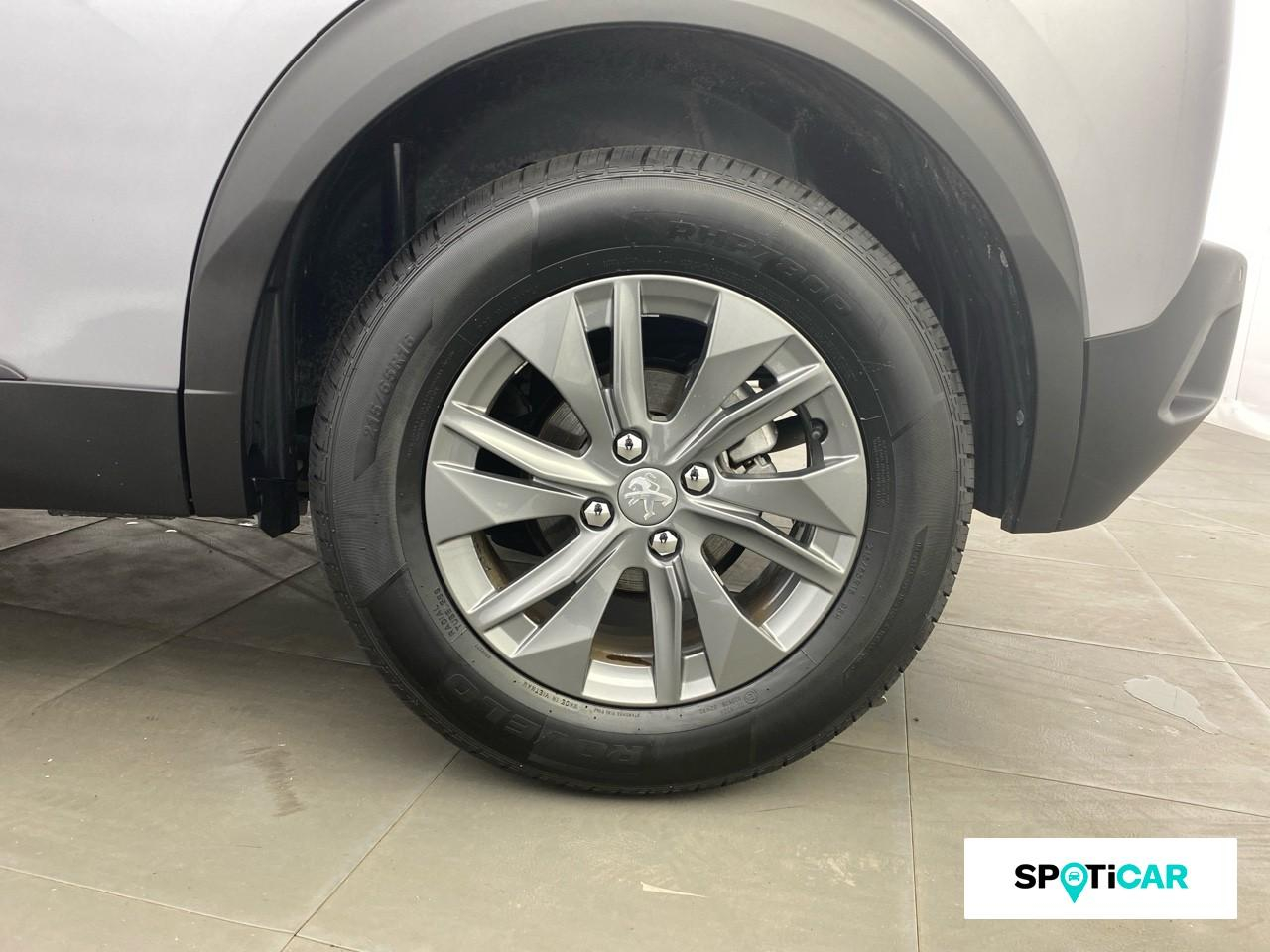 Peugeot 2008 1.2 puretech 100ch s&s style — photo 11