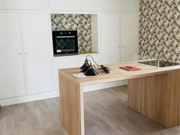 Maison T4 de 90 m² avec courette — Hyper-centre Aulnay (17470)