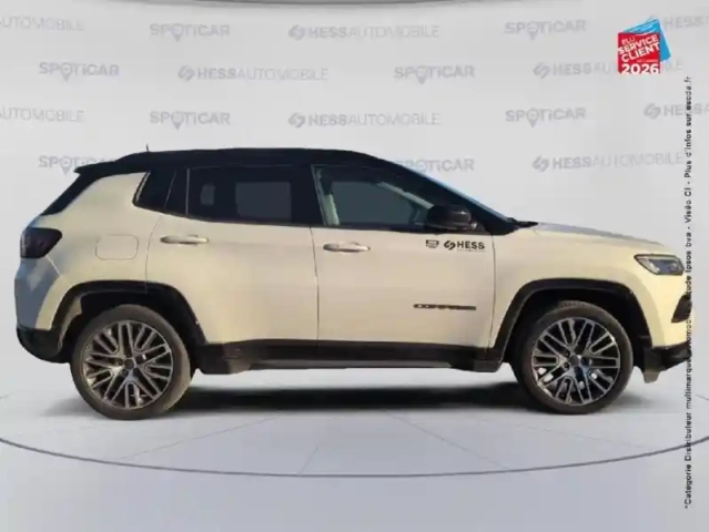Jeep Compass 1.3 turbo t4 240ch phev 4xe summit at6 eawd — photo 4