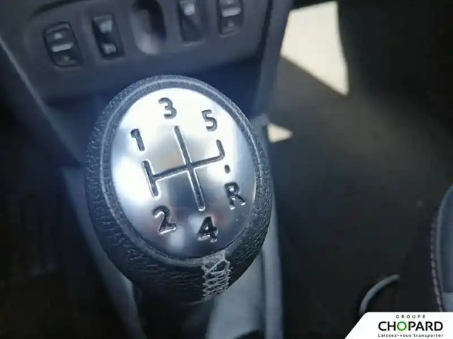 Dacia Sandero blue dci 95 — photo 22