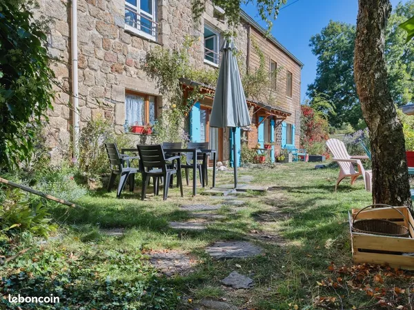 Maison 13 pièces 358 m²