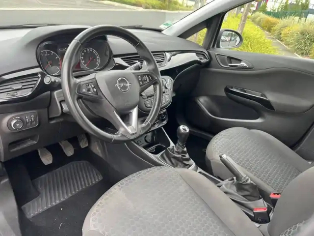 Opel Corsa 1.4 90 ch — photo 15