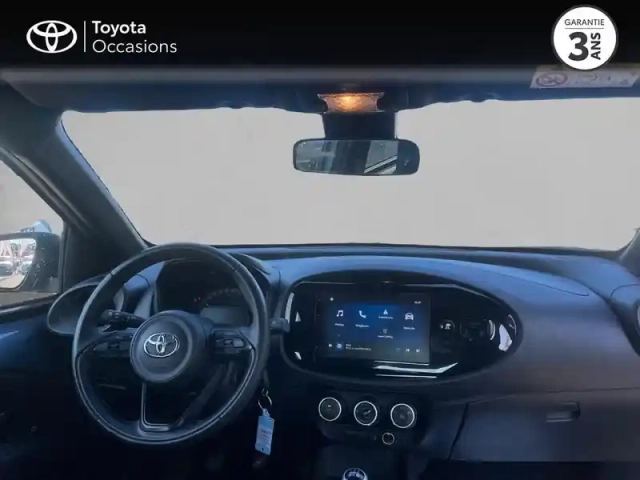 Toyota Aygo X 1.0 vvt-i 72ch dynamic my24 — photo 8