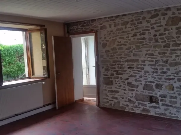 Appartement de 92m2 à louer sur Saint-Gorgon-Main