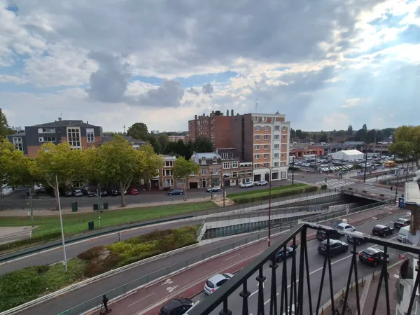 Vends local commercial 100m²