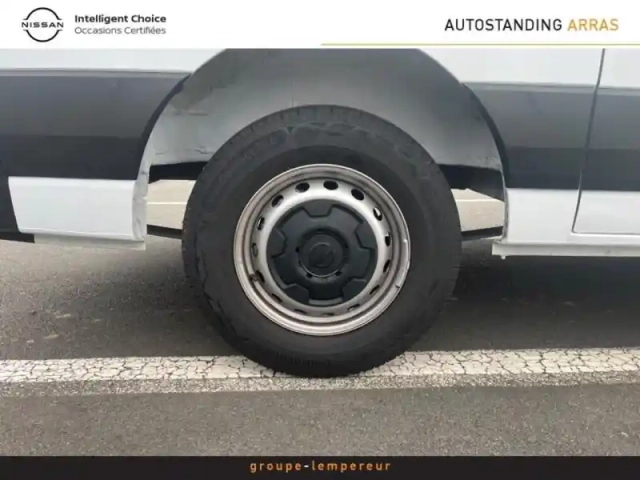 Nissan Interstar fg l2h2 3t5 2.0 dci 150ch eurovie n-connecta — photo 11