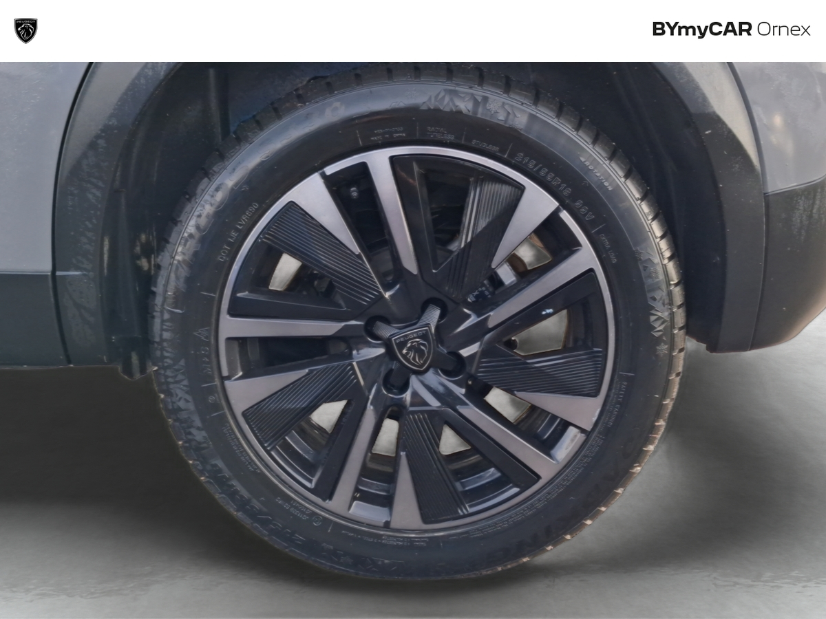 Peugeot 2008 Hybrid 145 e-DCS6 — photo 15