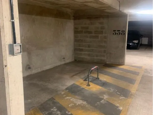 Parking box