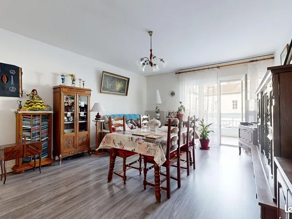 Appartement 4 pièces 99 m²
