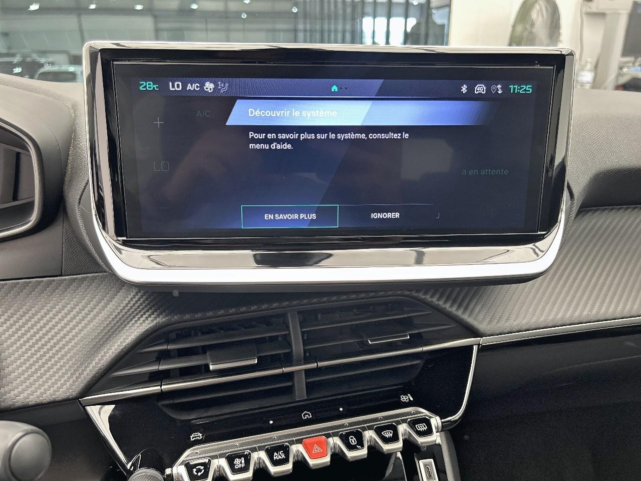 Peugeot 208 100 s&s bvm6 allure — photo 11