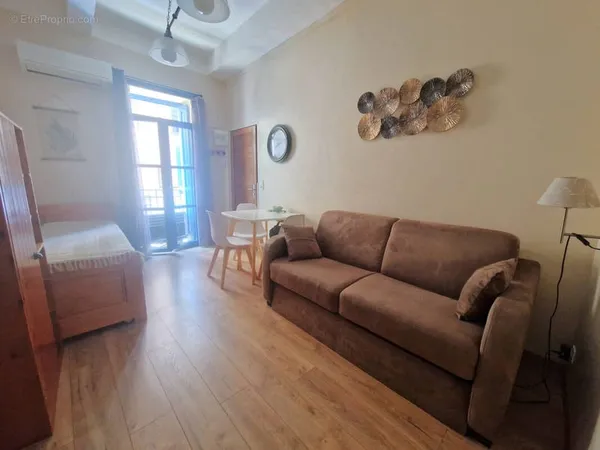 Appartements rénovés au coeur de Collioure