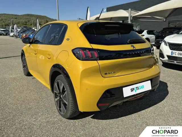 Peugeot 208 electrique 50 kwh 136ch — photo 29