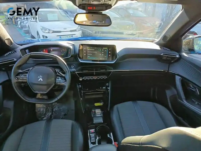 Peugeot 2008 electrique 136 ch — photo 8