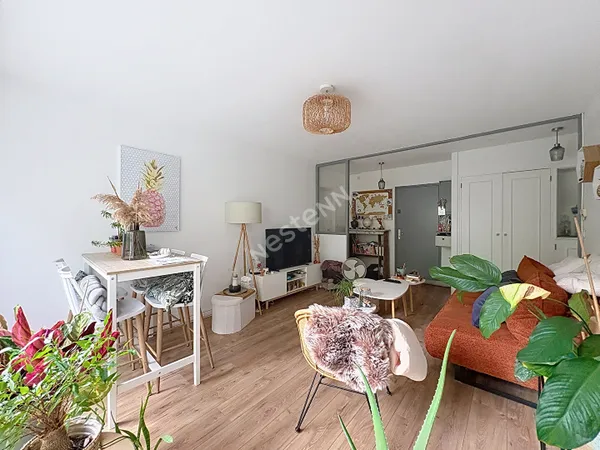 Appartement 2 pièces à vendre à Rezé - Secteur Blordière, Vue arborée