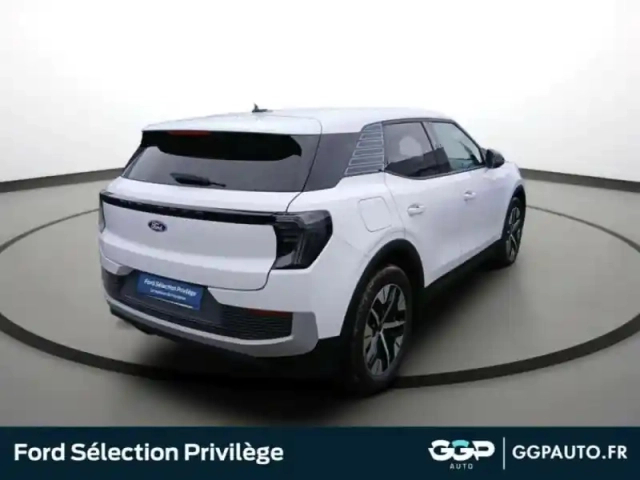 Ford Explorer 286ch extended range 77kwh rwd — photo 6