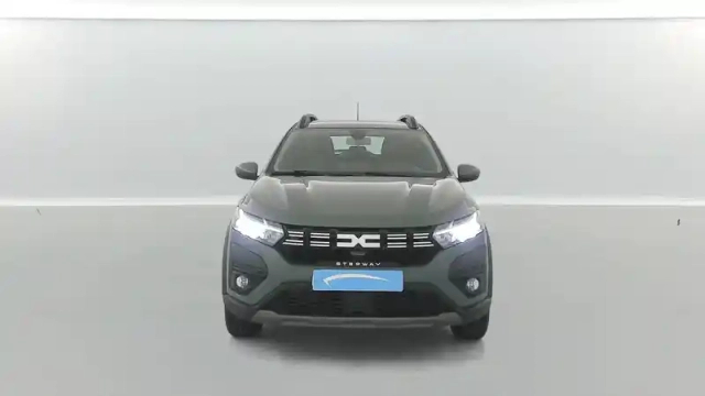 Dacia Sandero tce 90 — photo 16