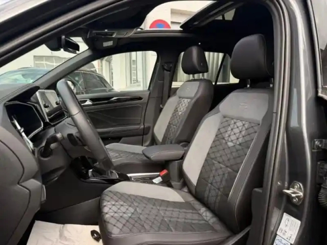 Volkswagen T-Roc 1.5 tsi evo2 150ch r-line dsg7 — photo 13