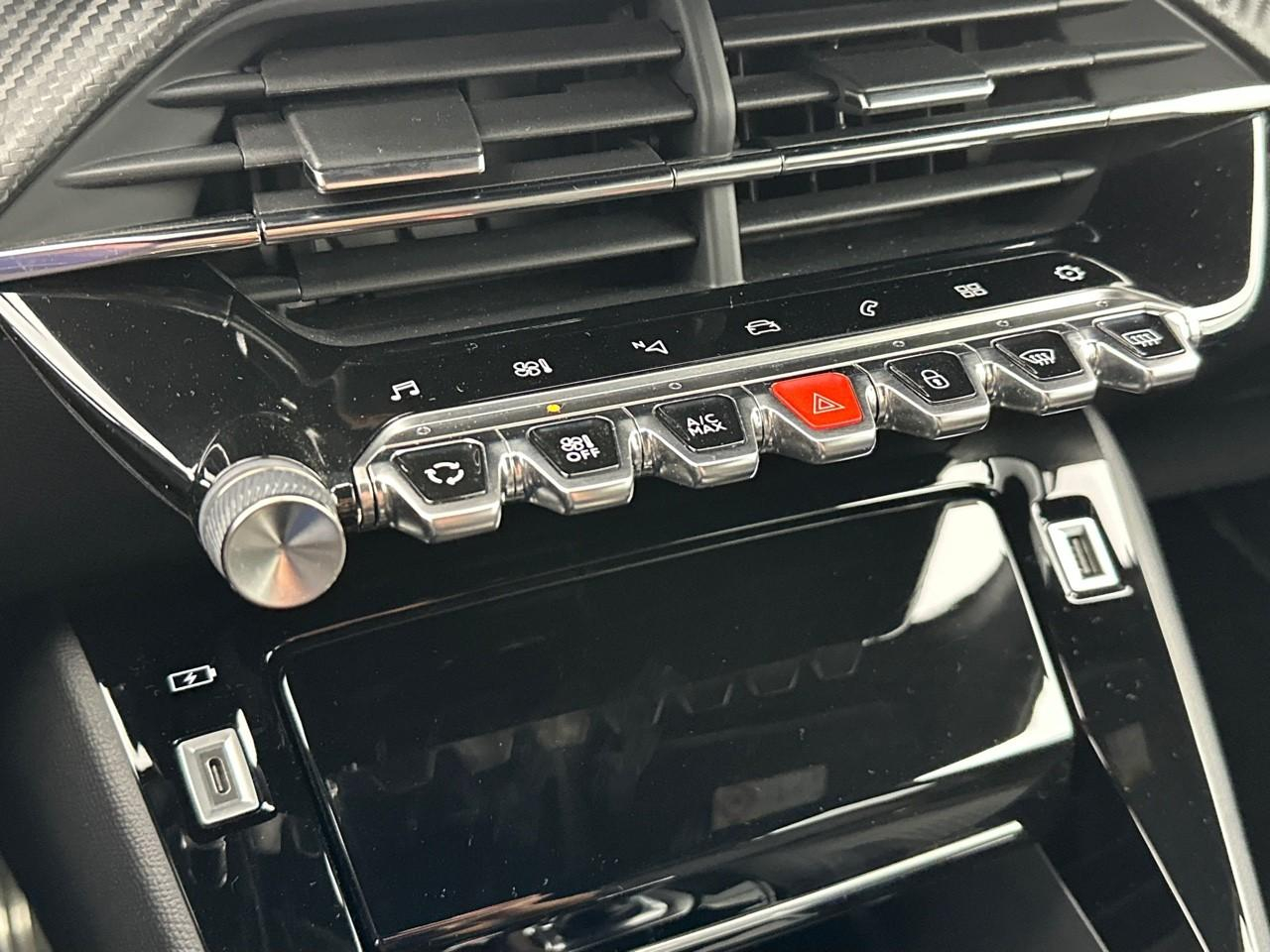 Peugeot 208 puretech 100 s&s eat8 gt — photo 26