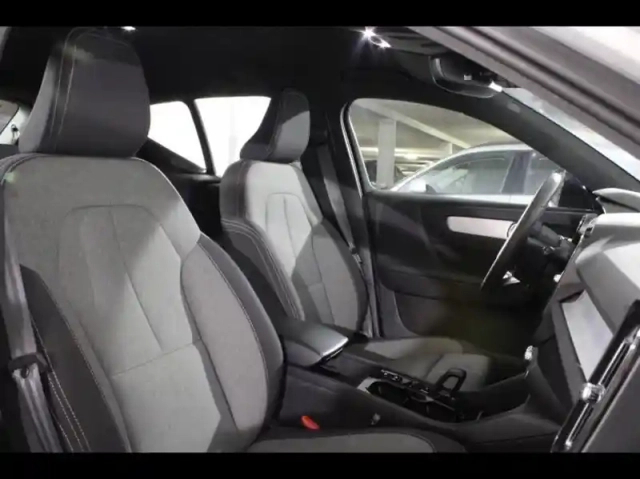 Volvo Xc40 t4 recharge 129 + 82ch plus dct 7 — photo 14