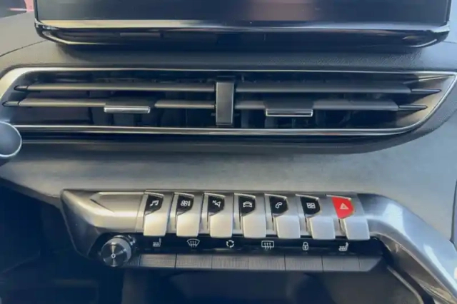 Peugeot 3008 puretech 130ch s&amp;s eat8 — photo 20