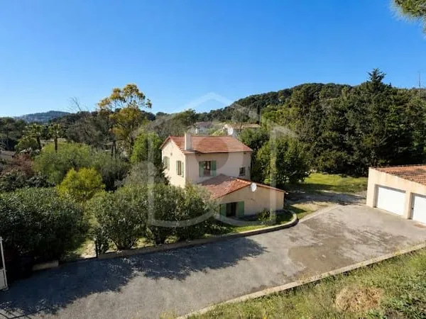 Maison 4 pièces 120 m²