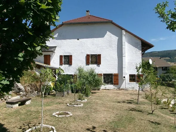 Maison 5 pièces 207 m²