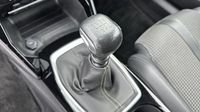 Peugeot 2008 1.2 PureTech 130ch S&S GT — photo 14