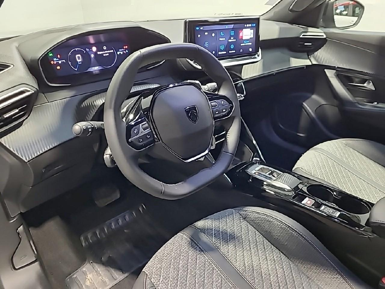 Peugeot 2008 hybrid 145 ch e-dcs6 allure — photo 9
