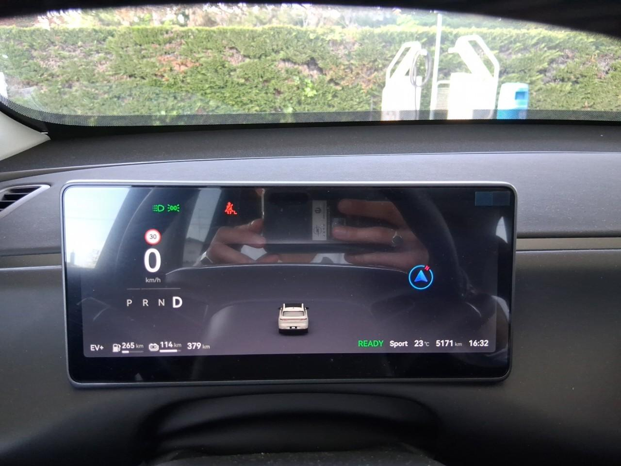 Leapmotor C10 reev 215ch 28,4 kwh design my25 — photo 32