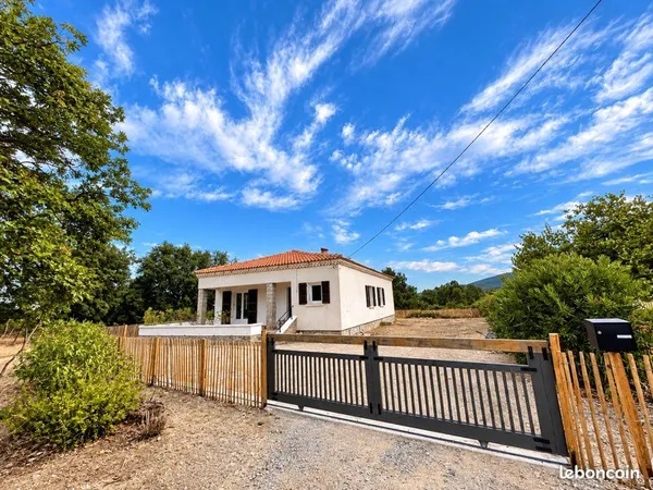 Villa individuelle 115 m² - 3 chambres - terrain 1 000 m² - abbazia