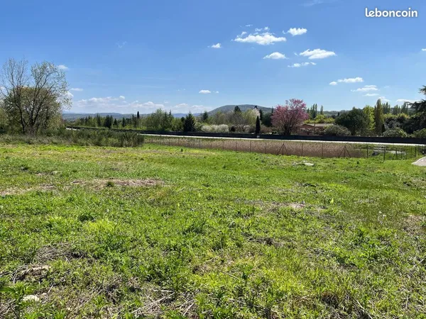 Terrain 750 m² Montélimar