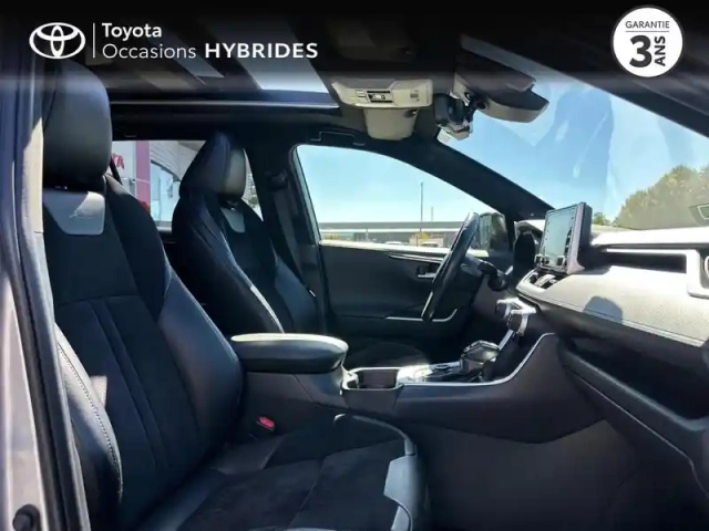 Toyota Rav4 hybride 222ch collection awd-i to confort — photo 6