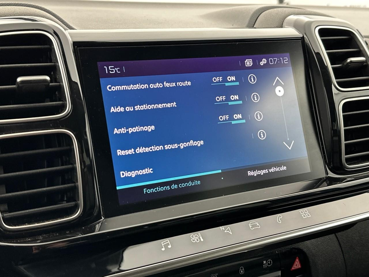Citroën C5 Aircross hybride rechargeable 225 s&s e-eat8 shine — photo 23