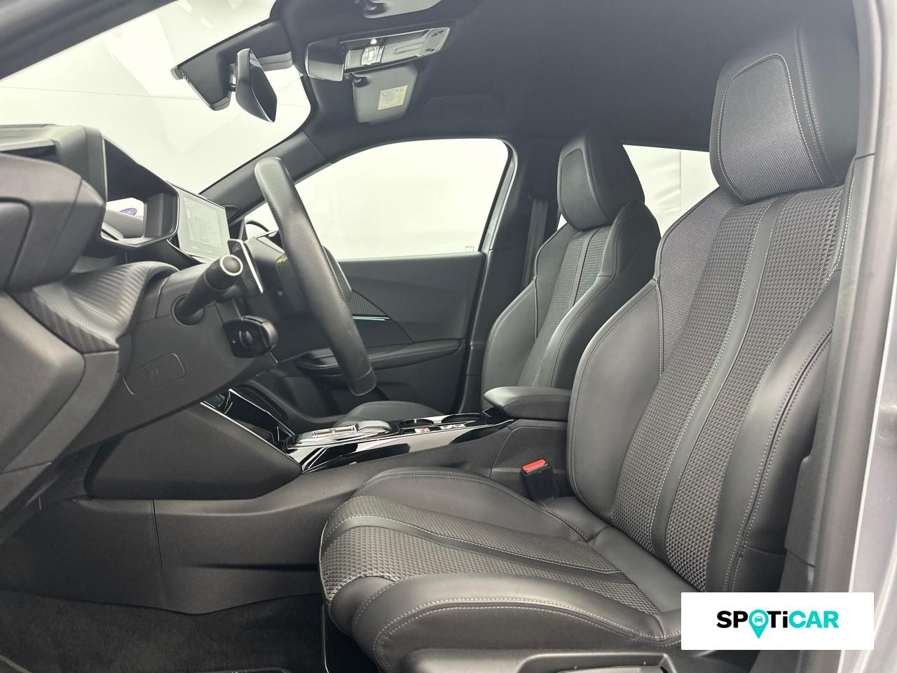 Peugeot 2008 1.2 puretech 130ch s&s gt eat8 — photo 9