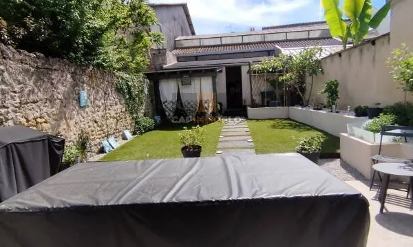 Maison 6 pièces 138 m²