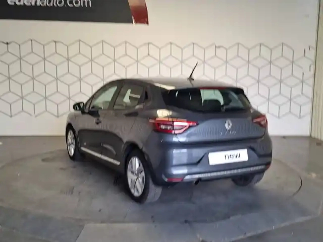Renault Clio blue dci 85 — photo 2