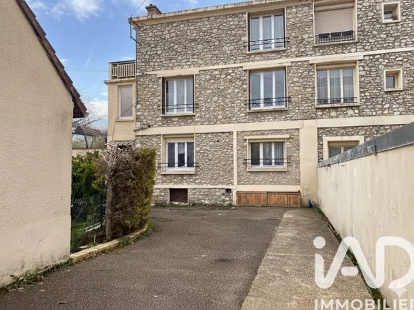 Appartement 8 pièces 222 m²